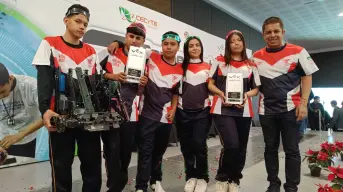 Estudiantes del Cecytem Lagunillas son seleccionados para el mundial de Robótica en Texas