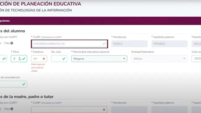 Guía para preinscribir a hijos en línea : preescolar, primaria y secundaria.