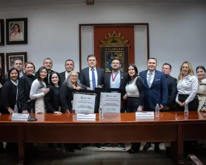 María Isabel Cruz y Jesús Enrique, ejemplos de lucha social, reciben Premio Municipal de Derechos Humanos de Culiacán