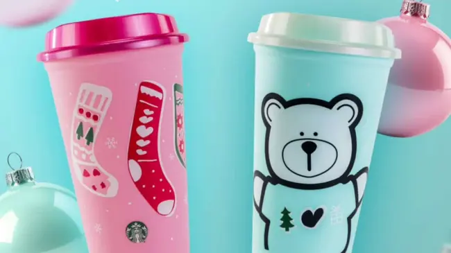 Los vasos Xmas estarán disponibles en los colores rosa y menta. Foto: Starbucks México