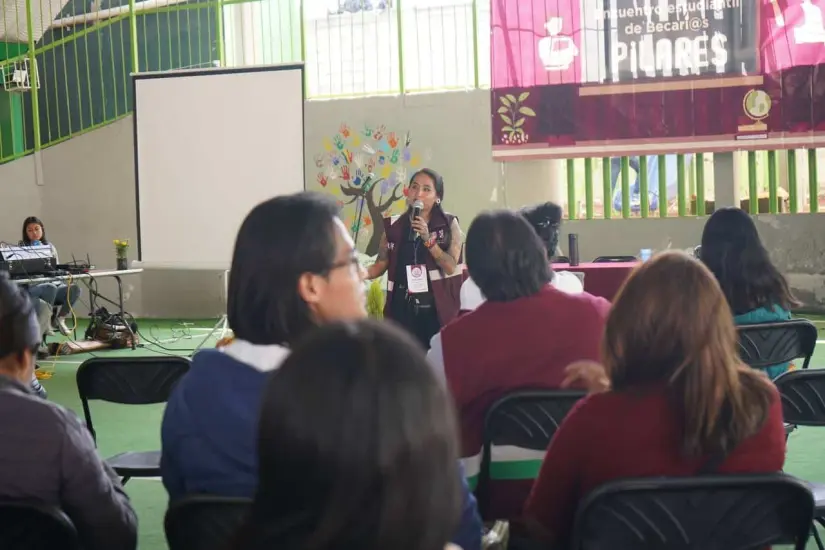 Beca Pilares es para jóvenes entre 15 y 29 años. Foto: Cortesía