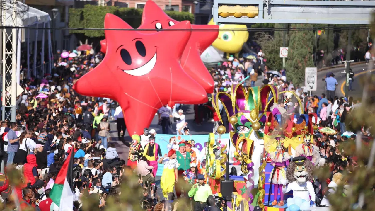 Carros alegóricos y cultura: Así será el desfile de la Feria de León 2025.