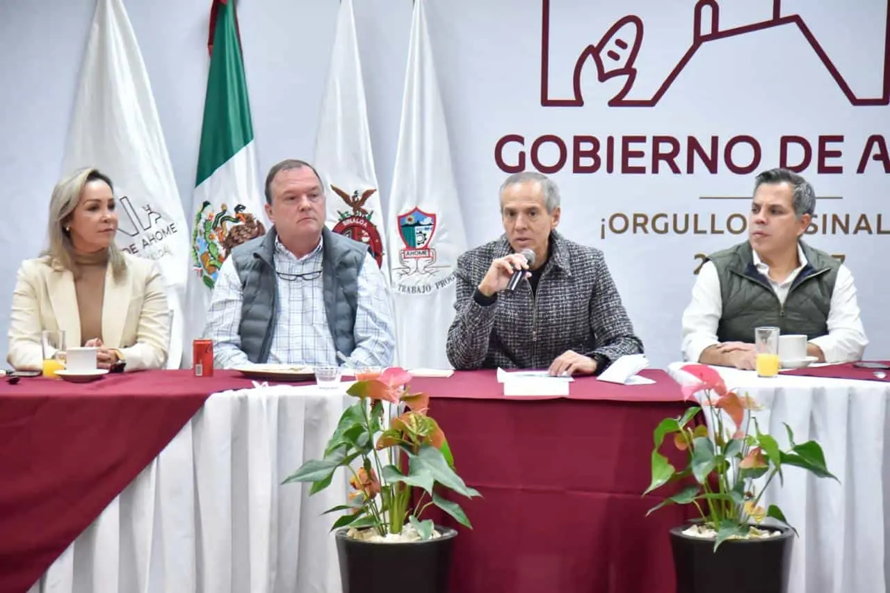 Gerardo Vargas anuncia el rerito de retenes en Ahome.