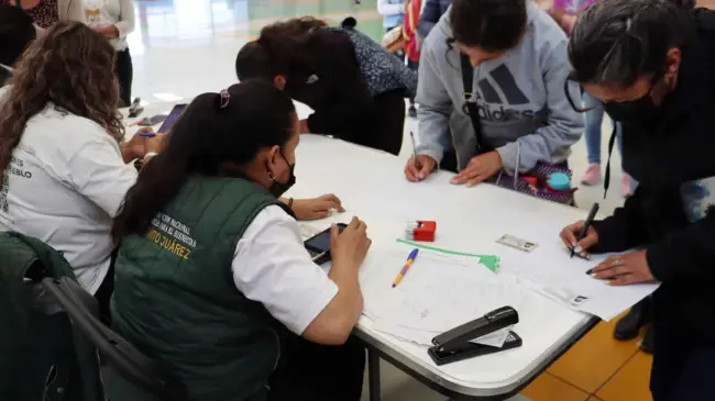 Anuncian detalles de la convocatoria de la Beca Benito Juárez para preparatoria. Foto: Cortesía