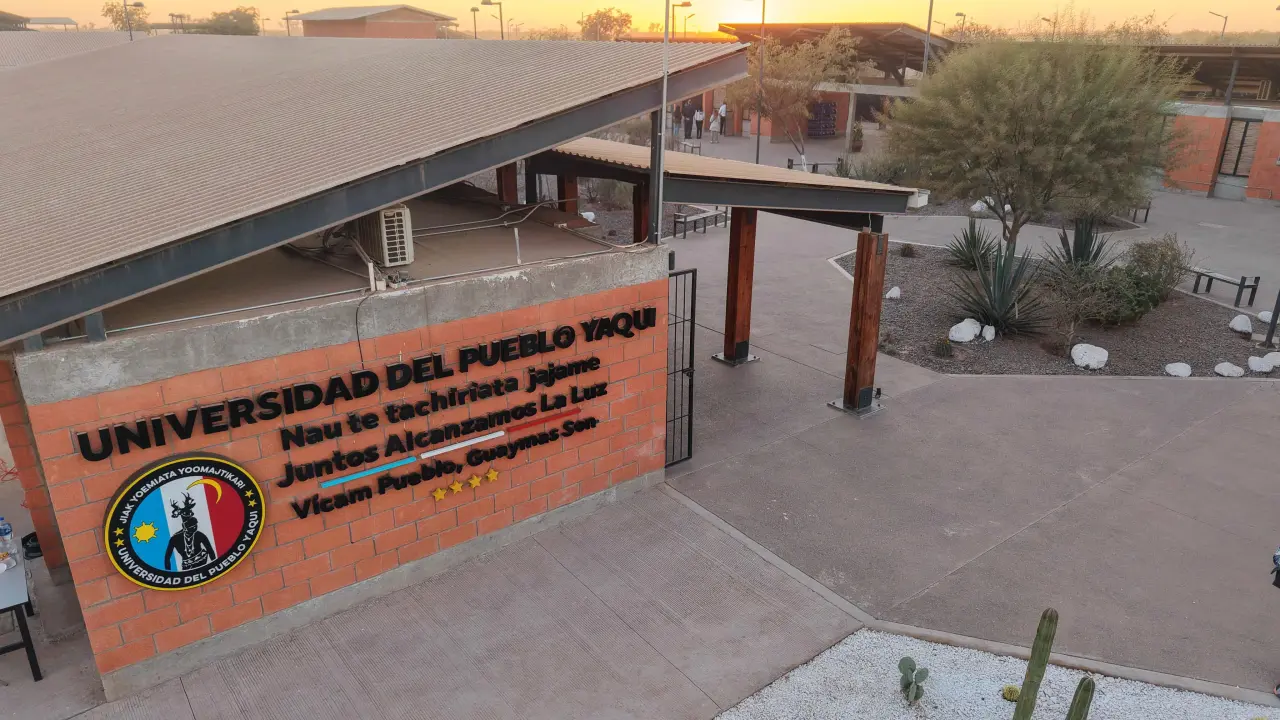 Universidad del pueblo Yaqui en Vícam, Sonora.