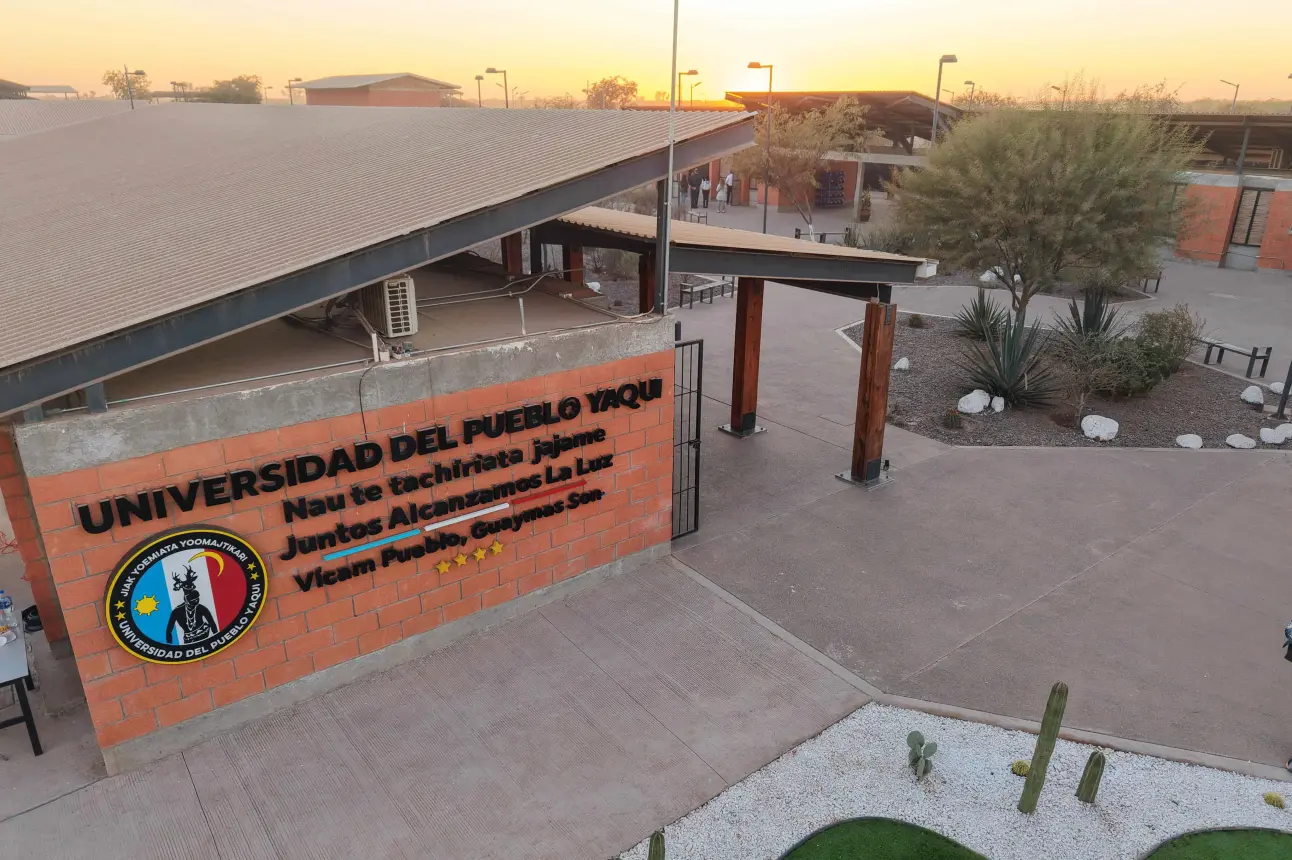 Universidad del pueblo Yaqui en Vícam, Sonora.