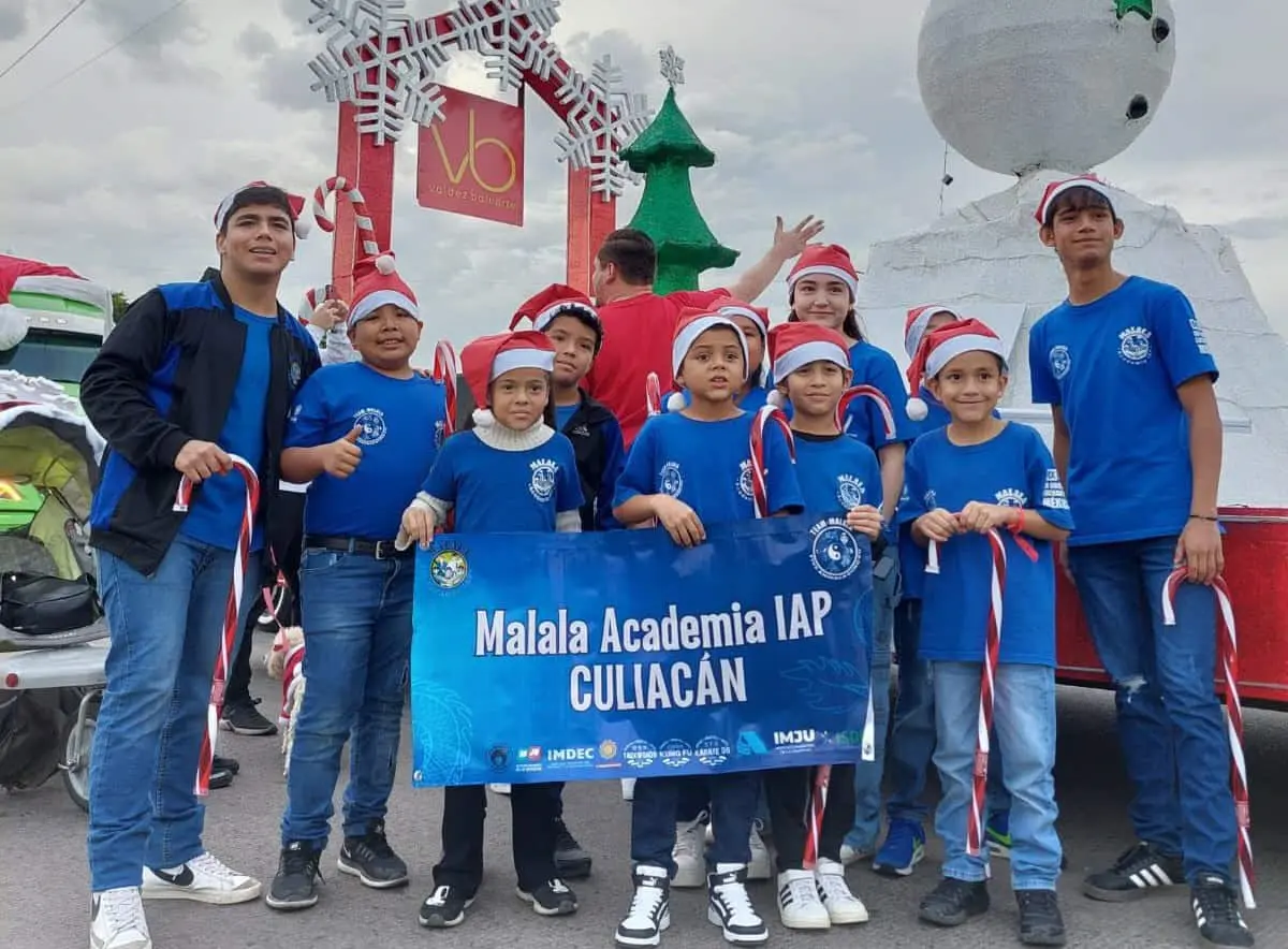 El Desfile Navideño 2024 fue un momento especial para los alumnos de Malala Academia, quienes, junto a otros participantes, hicieron brillar las calles de Culiacán con su alegría.