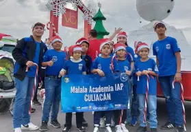 ¡Sonríe a la Blanca Navidad! Alumnos de Malala Buenos Aires, Culiacán con su entusiasmo y alegría iluminan el Desfile Navideño 2024