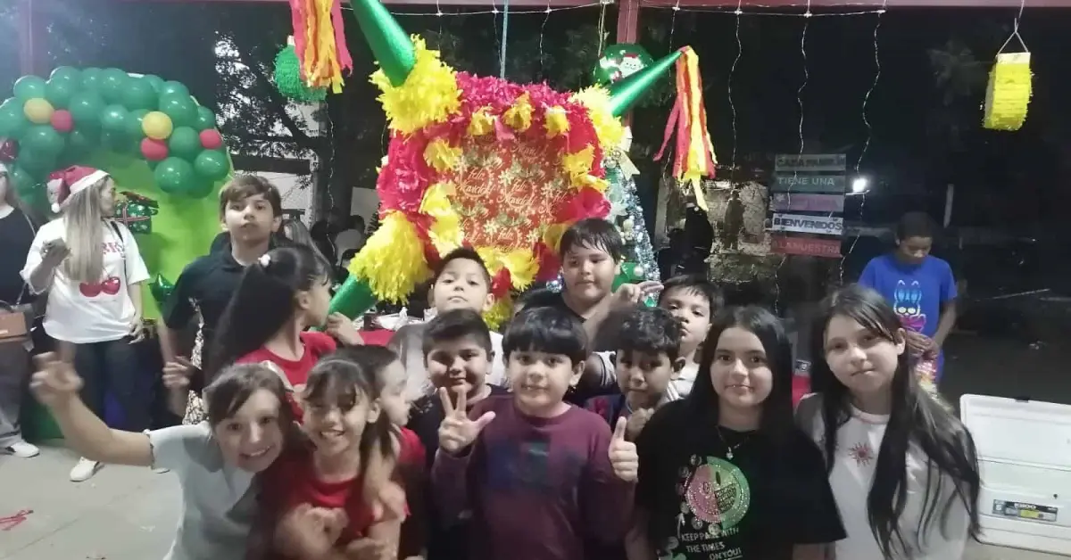 Una posada que refleja el poder de la unión en la Unidad Deportiva Progreso Los Ayales en Culiacán