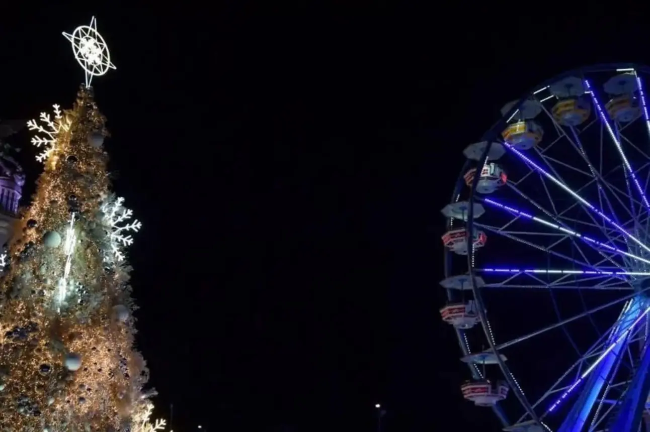 Atracciones en la Plaza del Ángel, en Chihuahua. Foto: Cortesía