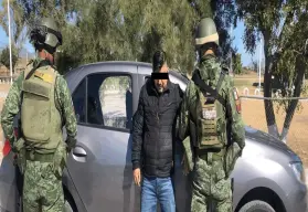 Armas, drogas y detenidos: operativos simultáneos en CDMX, Sinaloa y Veracruz