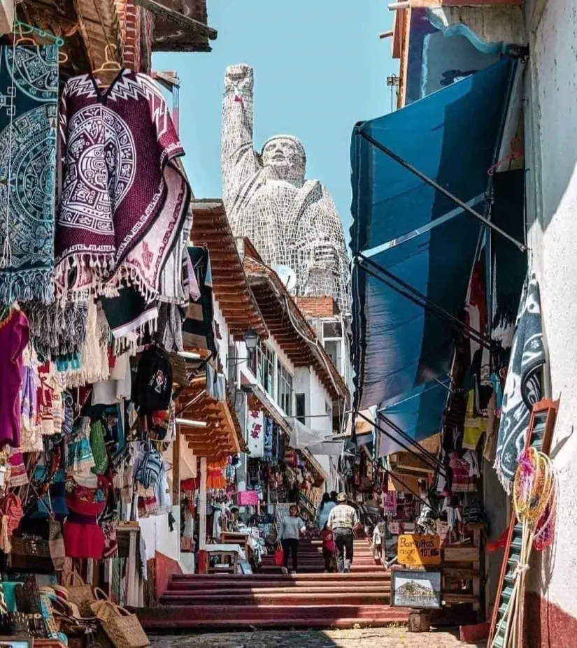 Tzintzuntzan, un Pueblo Mágico