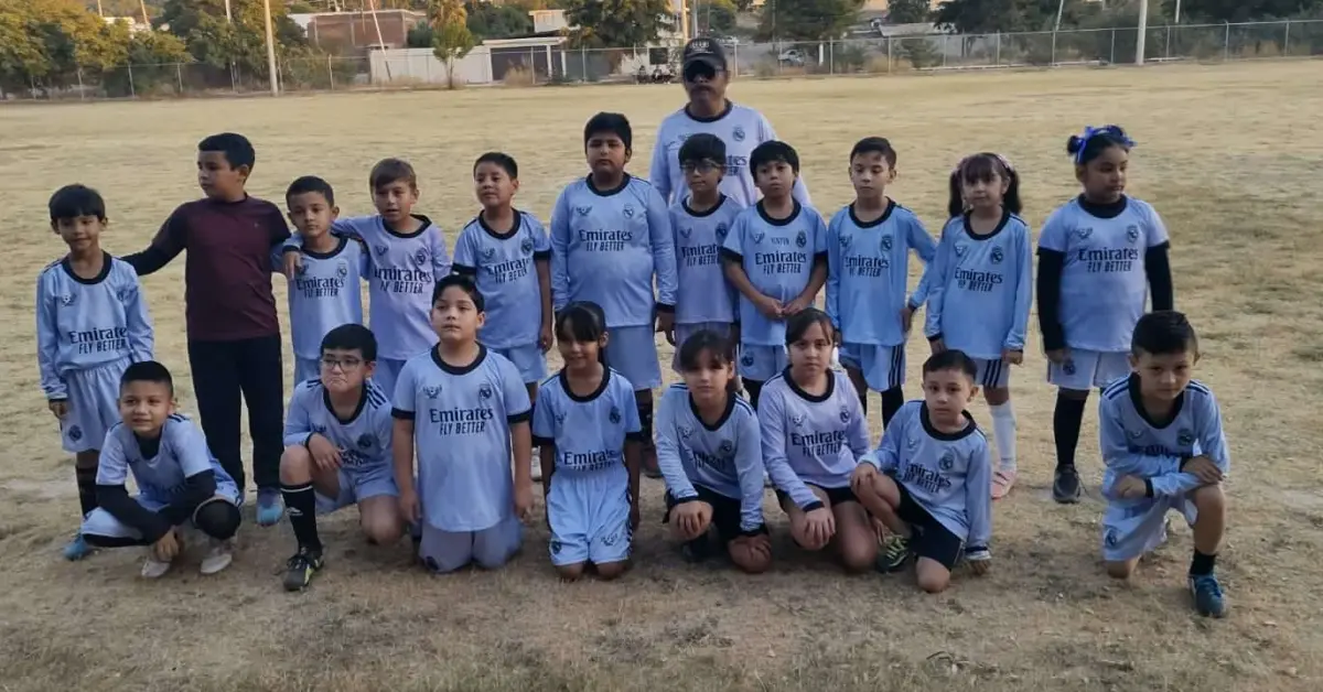 La escuela de futbol Buenos Aires en Culiacán demuestra que el deporte es más que un juego con partidos amistosos