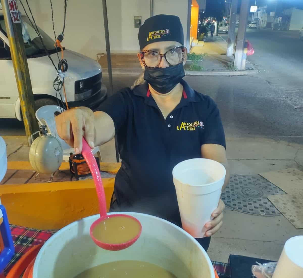 Descubre el sabor tradicional del atole y las gorditas de María del Socorro en Culiacán