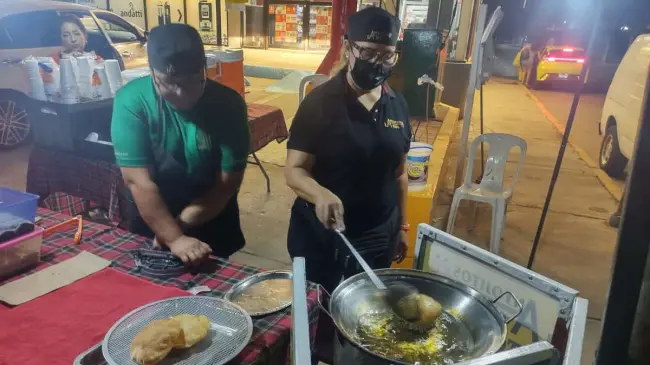 María del Socorro tiene su principal punto de venta en Obregón y La Sexta, en la colonia Tierra Blanca.