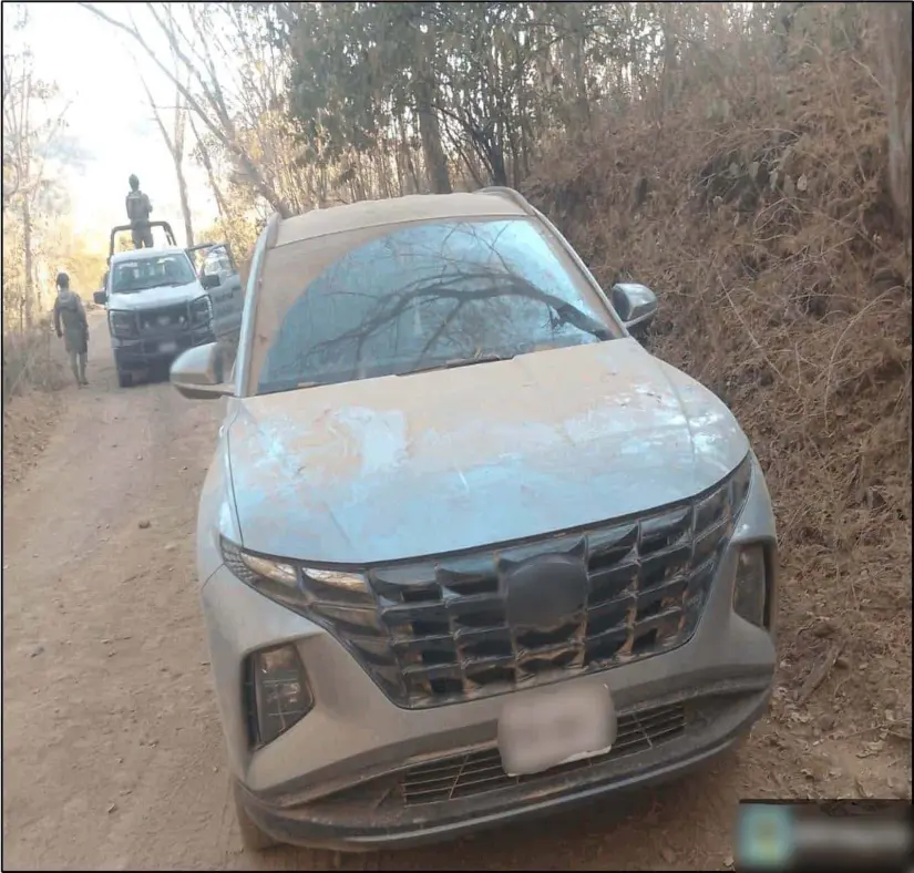 Decomiso de auto en la Bebelama.