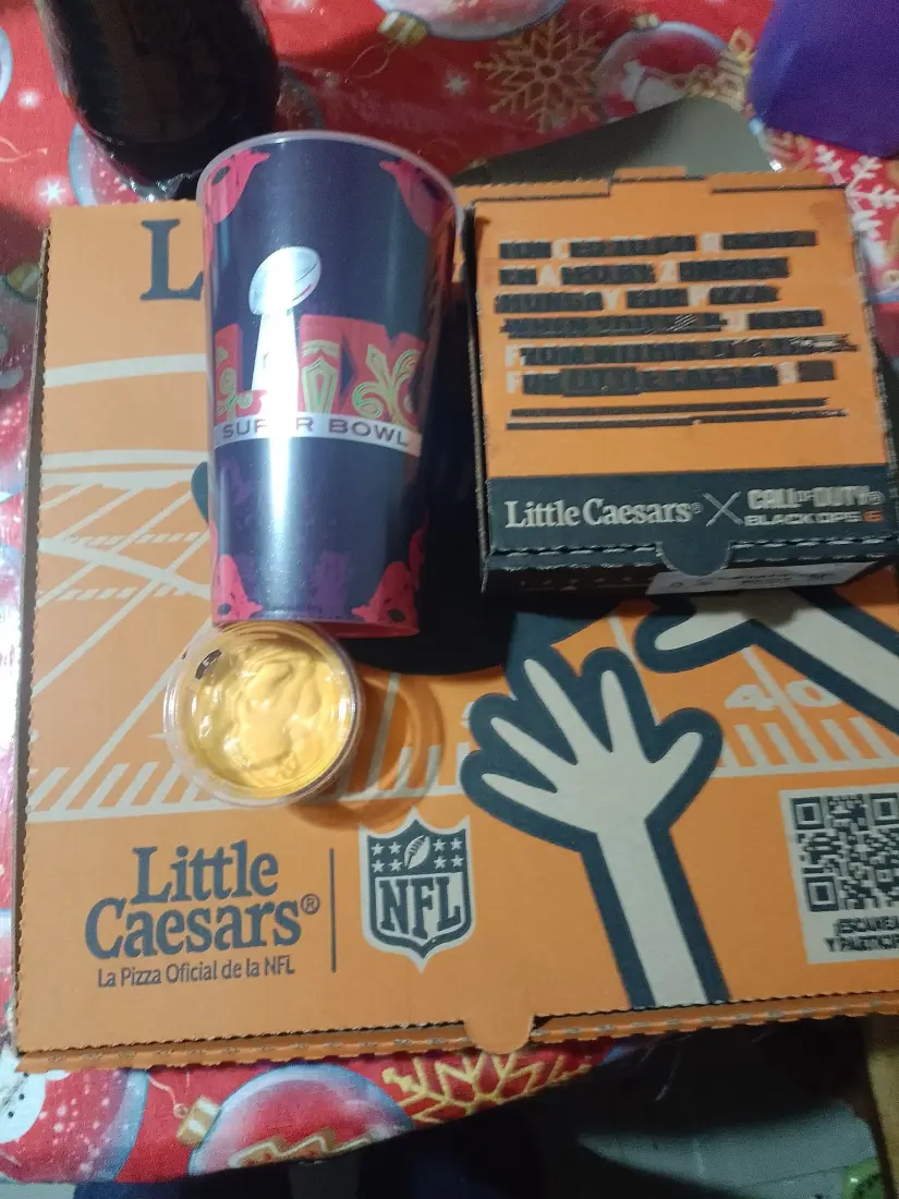 Usuarios de redes sociales han compartido que ya compraron su combo con vaso coleccionable de Littlee Caesars. Foto: Cortesía