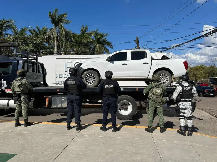 Camioneta asegurada