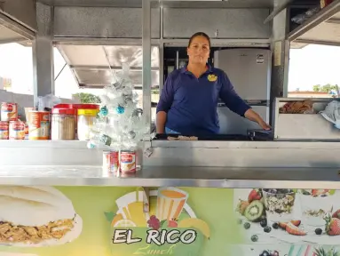 Jessica León y El Rico Lunch, una historia de esfuerzo familiar en Culiacán