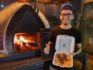 El emprendedor que conquista Santa Fe con sus pizzas a la leña en Culiacán