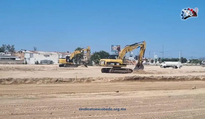 Cuando iniciaron los trabajos del nuevo Costo en Zapopan. Foto: Sindicato Nacional Mariano Escobedo