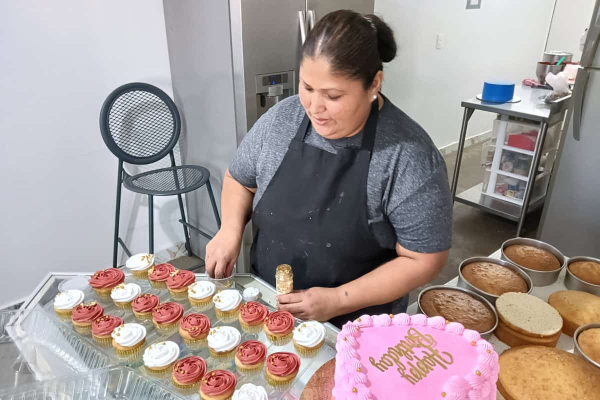 Más que un pastel: La historia de María Isabel y su negocio que endulza vidas en Culiacán