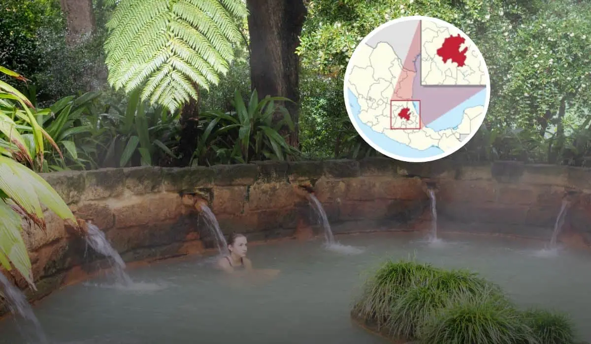 Este es el balneario de aguas termales Santa Ana, en Tulancingo, Hidalgo. Foto: iStock.