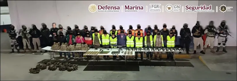 Detiene a 27 personas en Nuevo León con un arsenal