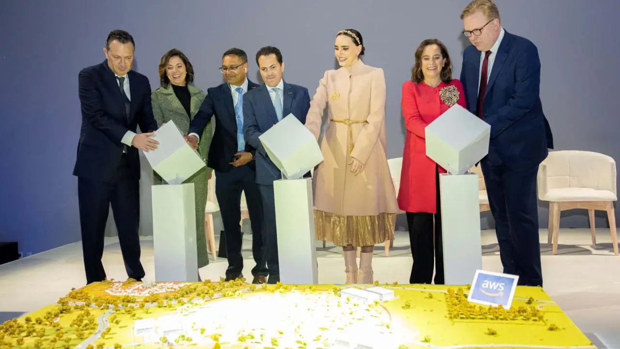 Amazon Web Services invierte en Querétaro cinco mil millones de dólares. Foto: Cortesía
