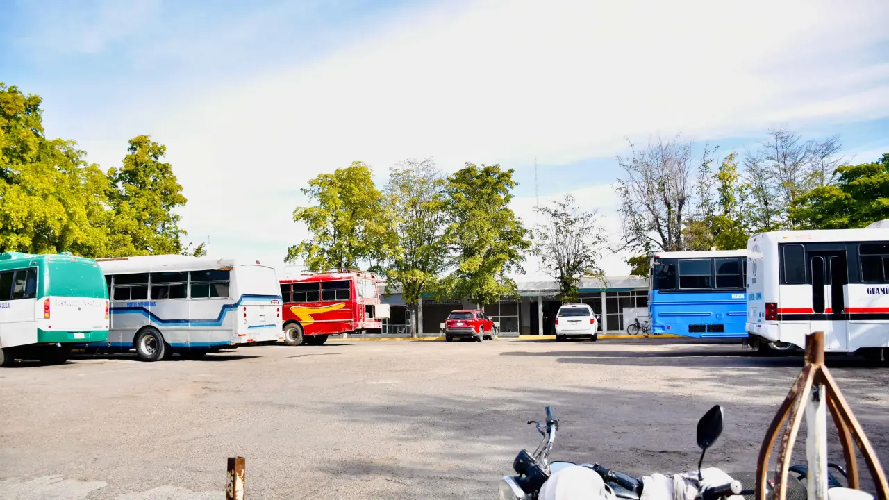Habrá un cambio en la fachada del estacionamiento del mercado de Guamúchil