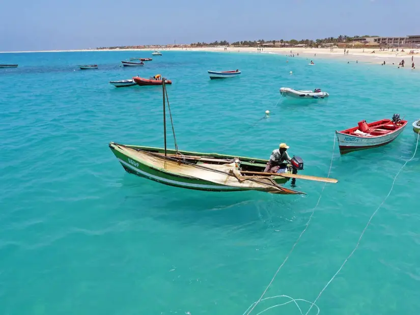 Aguas azul turquesa en La Paz. Foto. Pixabay.