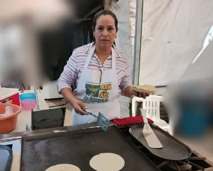 Con esfuerzo y tortillas de maíz, Olga Castro conquista paladares en Culiacán