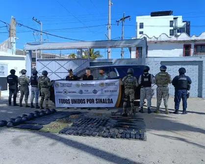 Detienen a tres hombres armados en San Francisquito, Mazatlán: incautan arsenal y vehículo robado