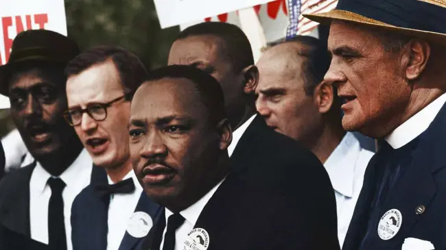 Sus palabras, inspiraron a miles de personas a unirse a la lucha por la igualdad racial en Estados Unidos.