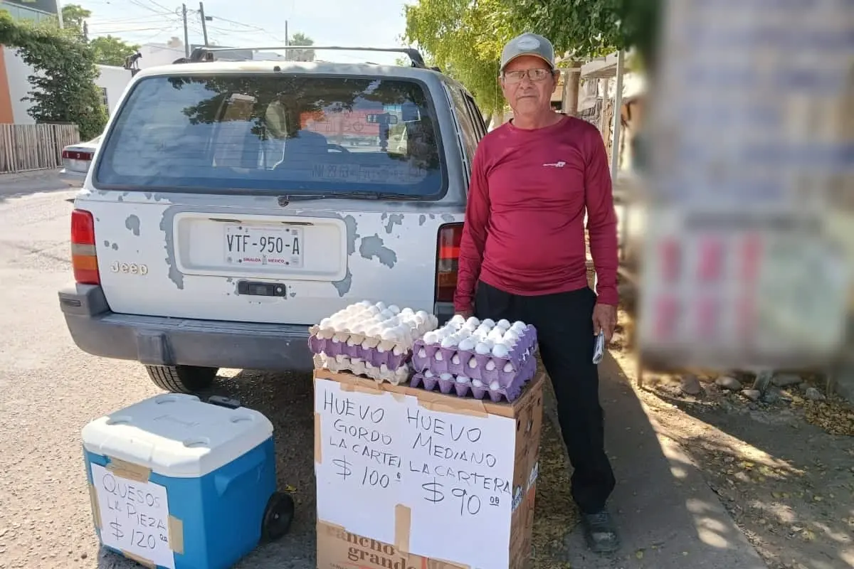 Ceferino Félix comercializa quesos y huevos para reunir y asegurar su modalidad 40.