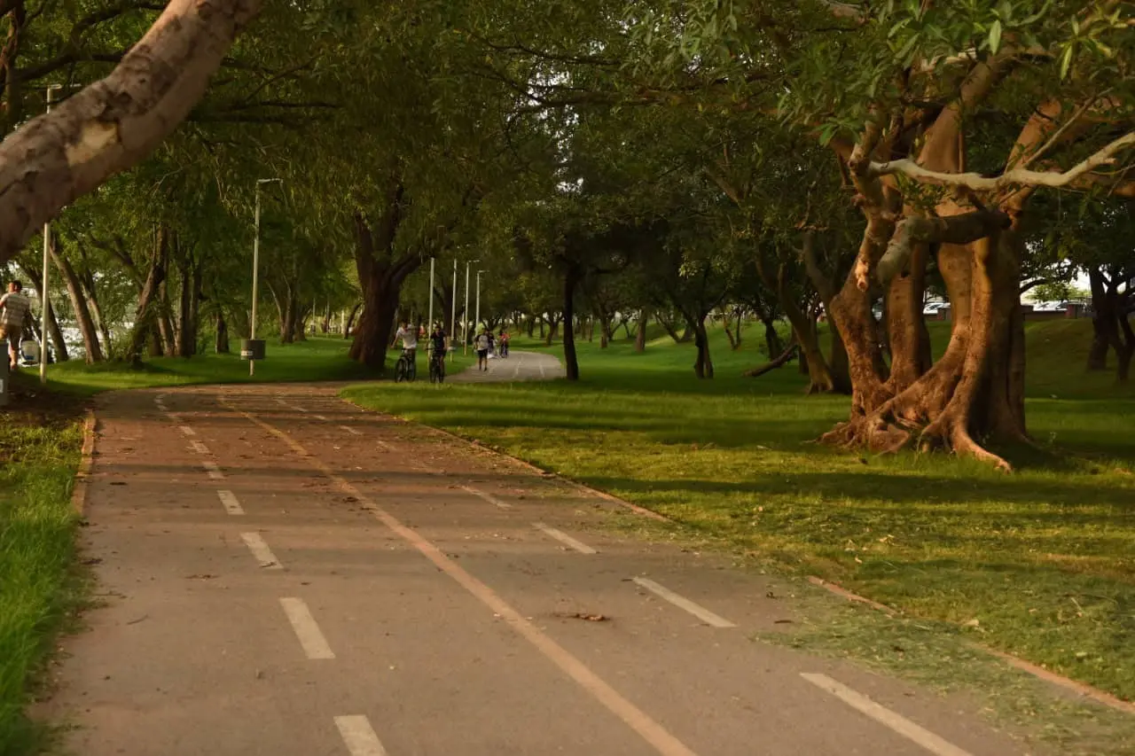 Andador en Parque Las Riberas Culiacán