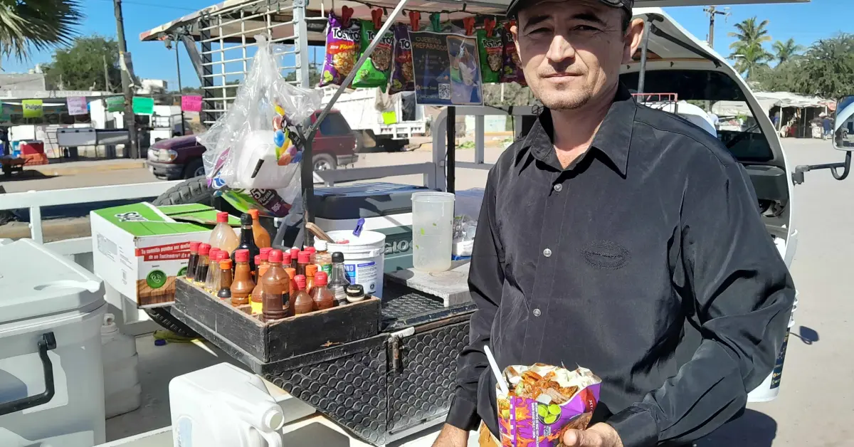 El Gallo Sosa con el sabor de los cueritos preparados conquista Villa Juárez