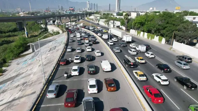 Nuevo León está ofreciendo descuentos en refrendos por tiempo limitado. Foto: Cortesía