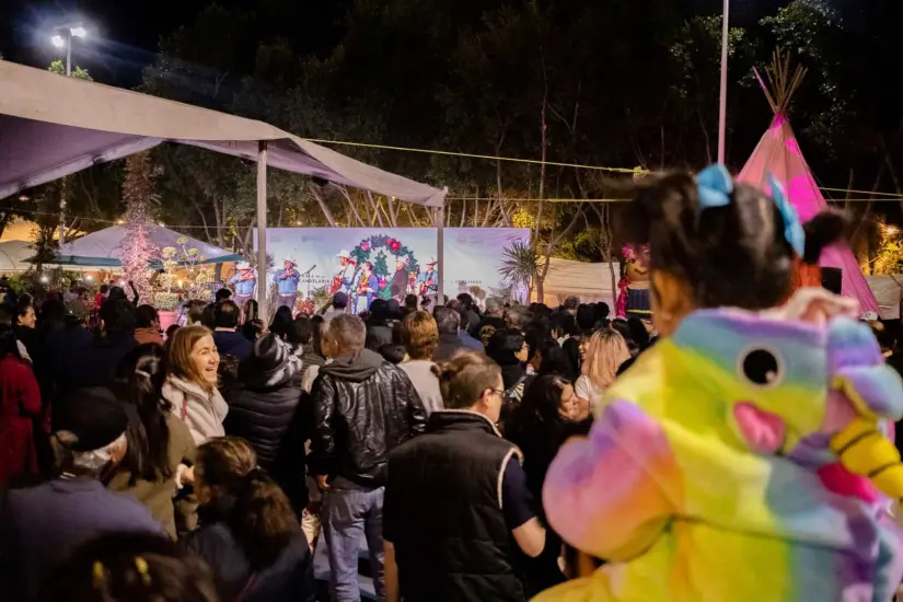 Ambiente familiar en la Feria de la Candelaria de San Miguel de Allende. Foto: Cortesía