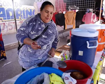 Alicia Rangel lleva sus gorditas y atoles a los tianguis de Culiacán y Villa Juárez