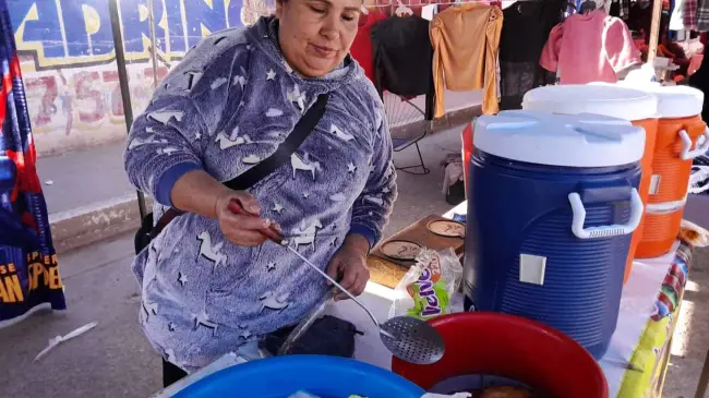 Gorditas y atole le dan sabor a los tianguis de Culiacán y Villa Juárez