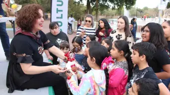 “Annia, la venadita que danza emociona a niños y adultos en el Parque Culiacán