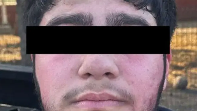 Detienen a presunto operador de Los Chapitos en Culiacán con armas y droga.