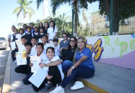 El mural Unidos por la Esperanza transforma la vida de estudiantes de secundaria en Culiacán