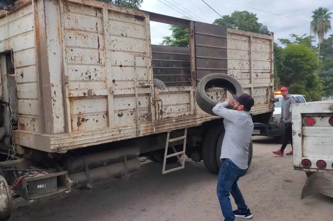 ¡Mantente informado! Recuerda seguir las redes sociales del Ayuntamiento de Culiacán para conocer todos los detalles sobre las futuras campañas de descacharrización.