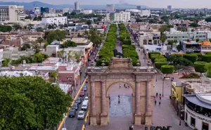 No te puedes perder el ícono de la ciudad de León, el Arco de la Calzada