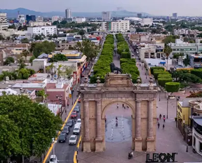 No te puedes perder el ícono de la ciudad de León, el Arco de la Calzada