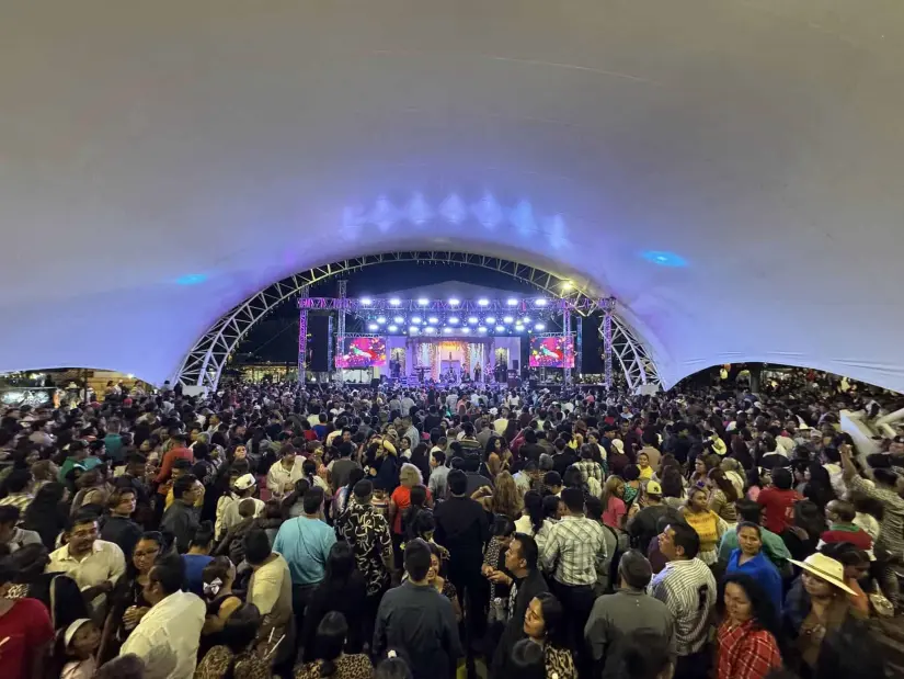 Presentaciones del Teatro del Pueblo en la Feria de la Candelaria Zumpango del Río