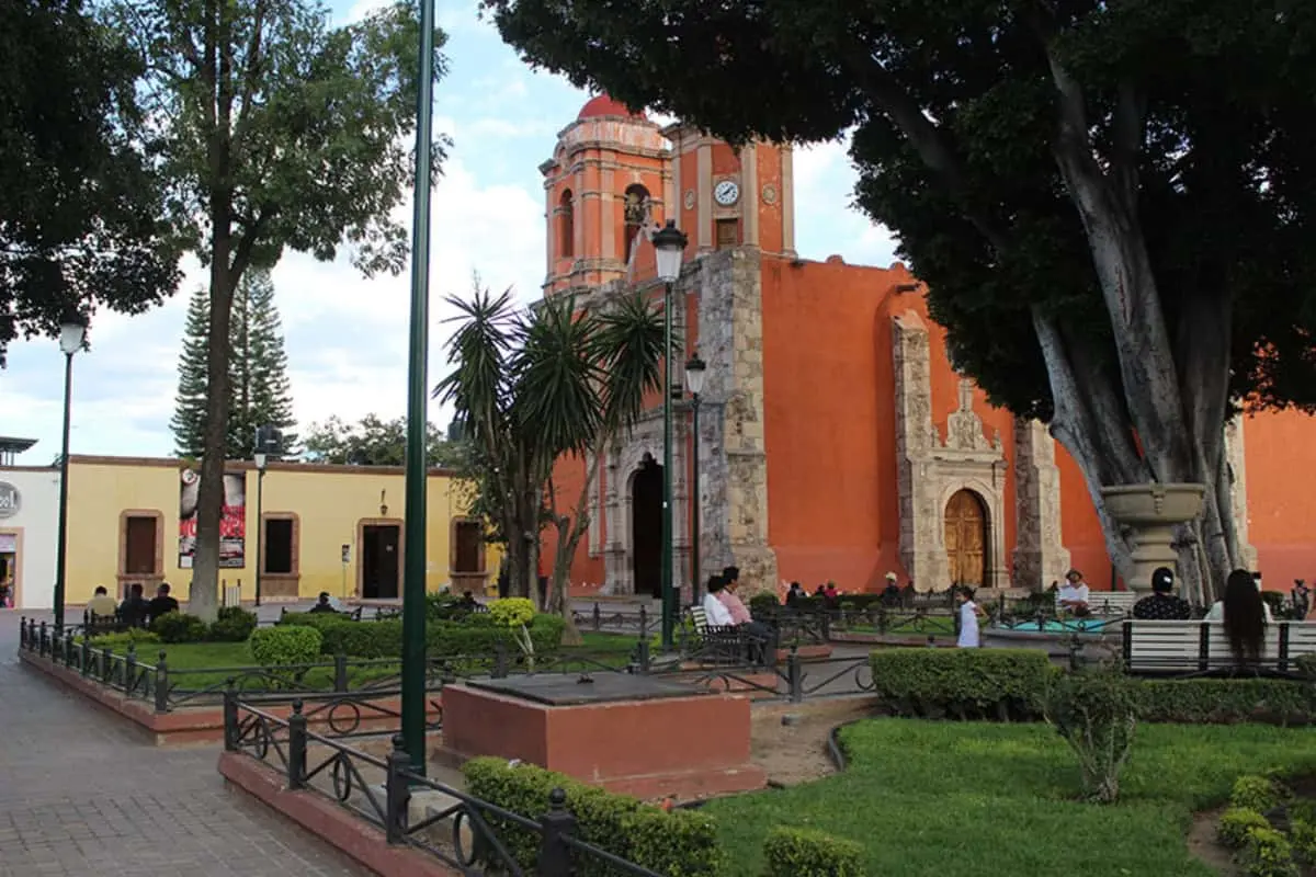 San Juan de Dios es un ejemplo de cómo la cultura y la economía local pueden florecer juntas.