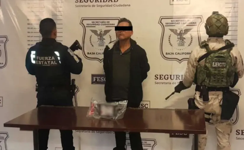 Baja California: Ejército detiene a 4 personas con metanfetaminas durante patrullajes